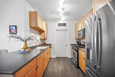 1905 N Water St #401, Milwaukee, WI 53202 - Photo 7