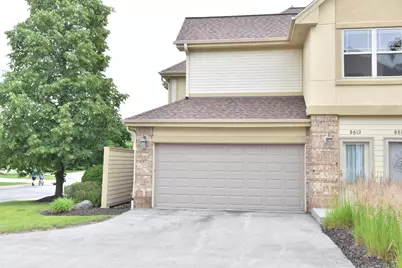 8619 S Deerwood Ln, Franklin, WI 53132 - Photo 3