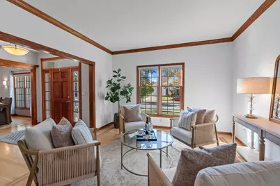 N30W6880  Lincoln Blvd, Cedarburg, WI 53012 - Photo 9