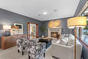 N30W6880 Lincoln Blvd, Cedarburg, WI 53012 - Photo 11