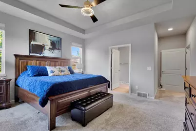 N62W21656  Augusta Pkwy, Menomonee Falls, WI 53051 - Photo 13