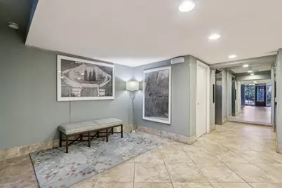 1919 N Summit Ave #1D, Milwaukee, WI 53202 - Photo 35