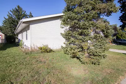 612  Elm St, Watertown, WI 53098 - Photo 37