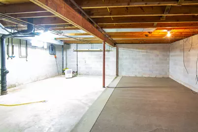 612  Elm St, Watertown, WI 53098 - Photo 27