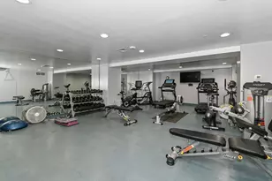 1550 E Royall Pl, Milwaukee, WI 53202 - Photo 41