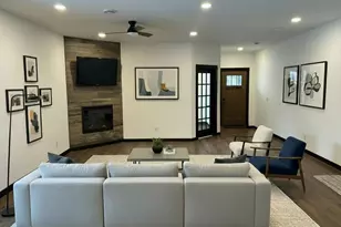 538 Jordan Way, Spring Green, WI 53588 - Photo 5