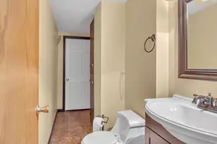 521 Prospect Ave, Sheboygan Falls, WI 53085 - Photo 17