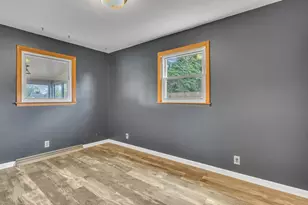 521 Prospect Ave, Sheboygan Falls, WI 53085 - Photo 13