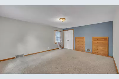 521  Prospect Ave, Sheboygan Falls, WI 53085 - Photo 11