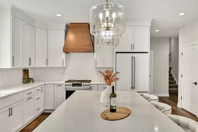 N66W34839  Baltic Pass, Oconomowoc, WI 53066 - Photo 23