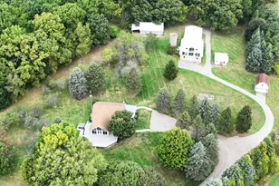 9501 29th Ave, Pleasant Prairie, WI 53158 - Photo 3