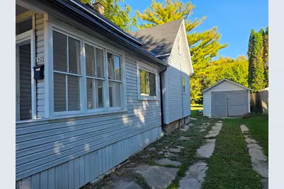 1925 N 10th St, Sheboygan, WI 53081 - Photo 17