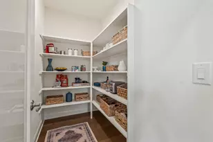 4725 Westridge Dr, Brookfield, WI 53045 - Photo 11