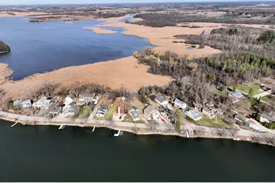 7110 N Tichigan Rd, Racine, WI 53185 - Photo 5