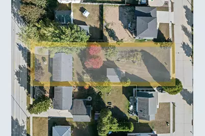 3107  45th St, Two Rivers, WI 54241 - Photo 3