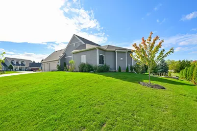W248N2151  Kettle Cove Ct, Pewaukee, WI 53072 - Photo 35