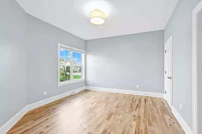 W248N2151  Kettle Cove Ct, Pewaukee, WI 53072 - Photo 25