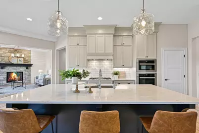 W248N2151  Kettle Cove Ct, Pewaukee, WI 53072 - Photo 9