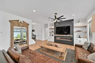 13145 Kittridge Ct, Brookfield, WI 53005 - Photo 9