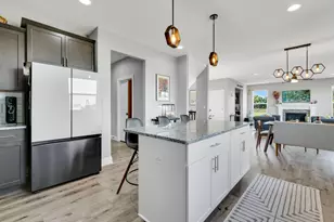 W2464 Leasure Way, East Troy, WI 53120 - Photo 15