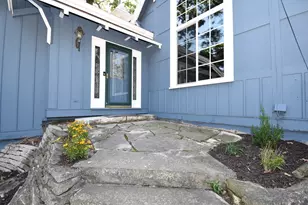 769 Arrowhead Dr, Fontana, WI 53125 - Photo 3