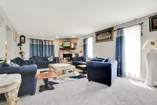 S25W29201 Cambrian Ridge, Genesee, WI 53188 - Photo 11