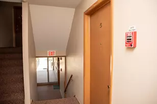 3965 S 84th St, Greenfield, WI 53228 - Photo 17