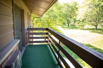 3965 S 84th St #5, Greenfield, WI 53228 - Photo 21