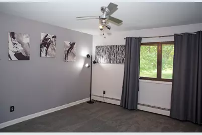 3965 S 84th St #5, Greenfield, WI 53228 - Photo 13