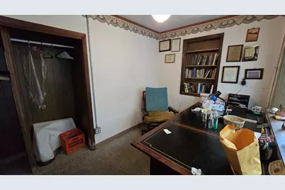 510 N 27th St, Milwaukee, WI 53208 - Photo 5