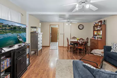 835  Summit St, Manitowoc, WI 54220 - Photo 7