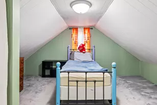 835 Summit St, Manitowoc, WI 54220 - Photo 19