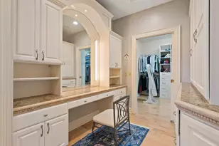 7767 S Cambridge Ct, Franklin, WI 53132 - Photo 33