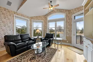 7767 S Cambridge Ct, Franklin, WI 53132 - Photo 27