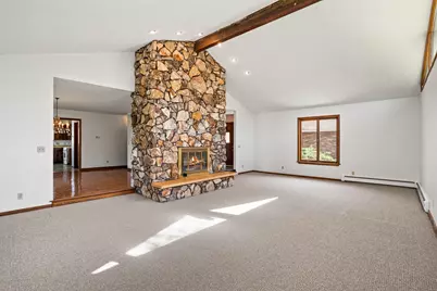 9  Sandalwood Ct, Racine, WI 53402 - Photo 11