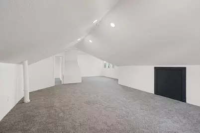 1931 N 47th St, Milwaukee, WI 53208 - Photo 25