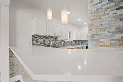 1931 N 47th St, Milwaukee, WI 53208 - Photo 9