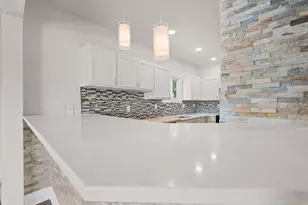 1931 N 47th St, Milwaukee, WI 53208 - Photo 9