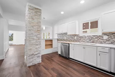 1931 N 47th St, Milwaukee, WI 53208 - Photo 3