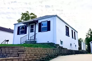 2017 S 97th St, West Allis, WI 53227 - Photo 5