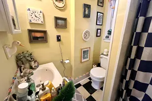 2437 N Weil St, Milwaukee, WI 53212 - Photo 13