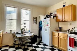 2437 N Weil St, Milwaukee, WI 53212 - Photo 17