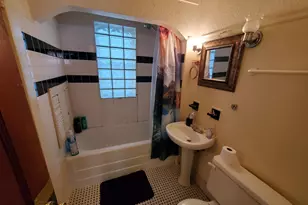 2600 N Humboldt Blvd, Milwaukee, WI 53212 - Photo 9