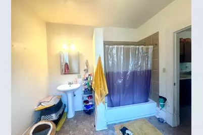 808 E Clarke St #810, Milwaukee, WI 53212 - Photo 17