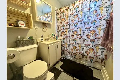 816 E Clarke St, Milwaukee, WI 53212 - Photo 11