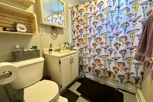 816 E Clarke St, Milwaukee, WI 53212 - Photo 11