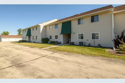 1891  Parknoll Ln, Port Washington, WI 53074 - Photo 23