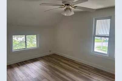 219 E Water St, Watertown, WI 53094 - Photo 11