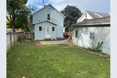 219 E Water St, Watertown, WI 53094 - Photo 19