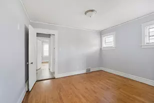 2701 N 39th St, Milwaukee, WI 53210 - Photo 9